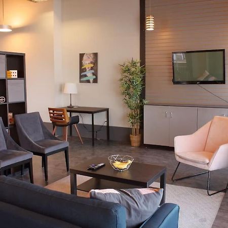 Suite #B, Industrial Styling, Ac Halifax Exteriör bild