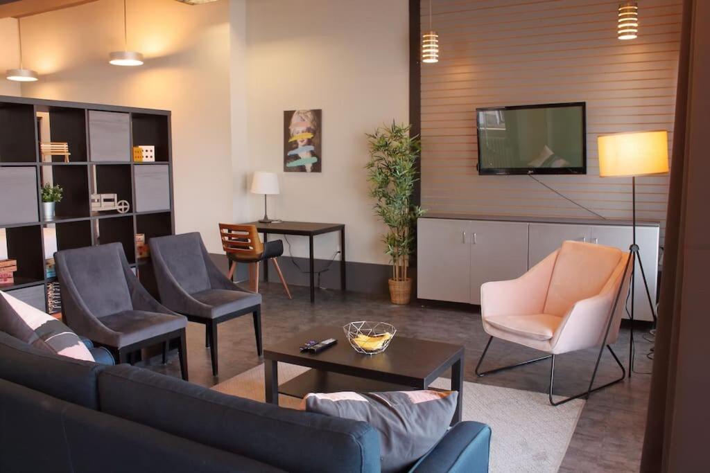 Suite #B, Industrial Styling, Ac Halifax Exteriör bild