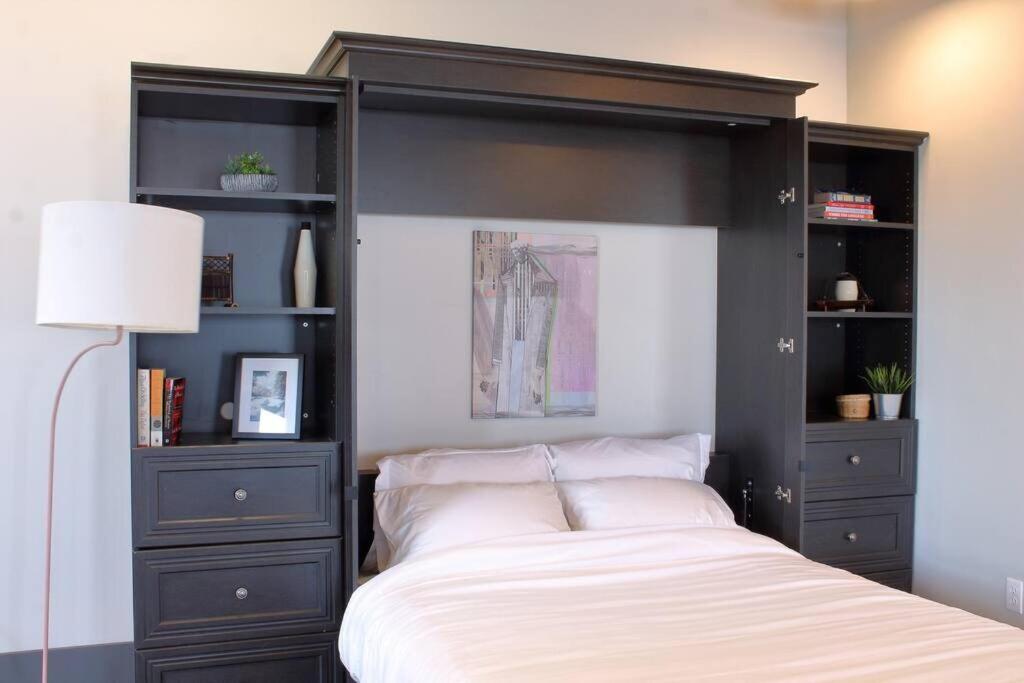 Suite #B, Industrial Styling, Ac Halifax Exteriör bild