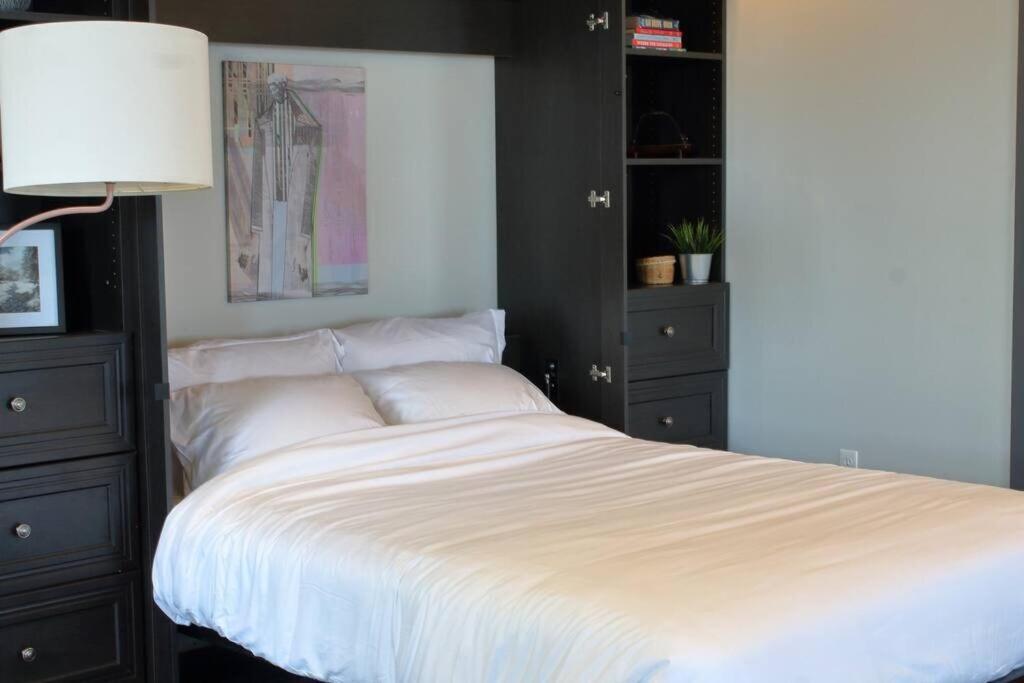 Suite #B, Industrial Styling, Ac Halifax Exteriör bild