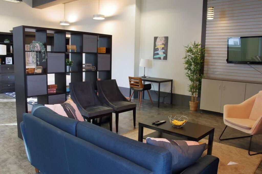 Suite #B, Industrial Styling, Ac Halifax Exteriör bild